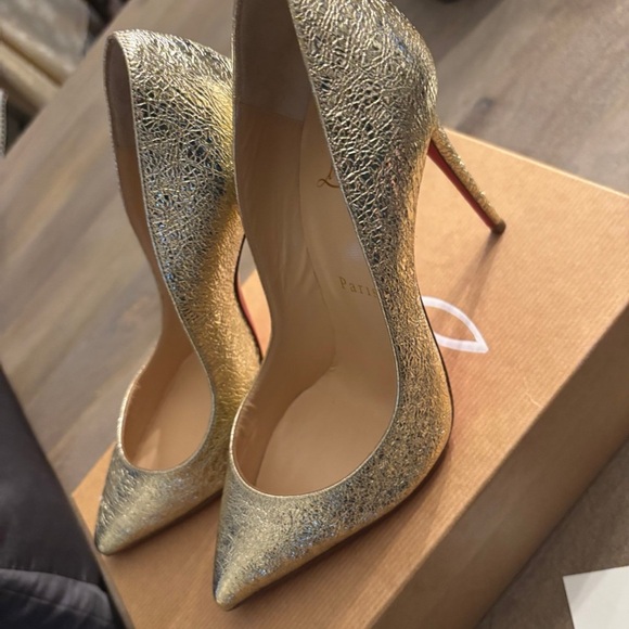 Christian Louboutin Shoes - Christian Louboutin Pigalle